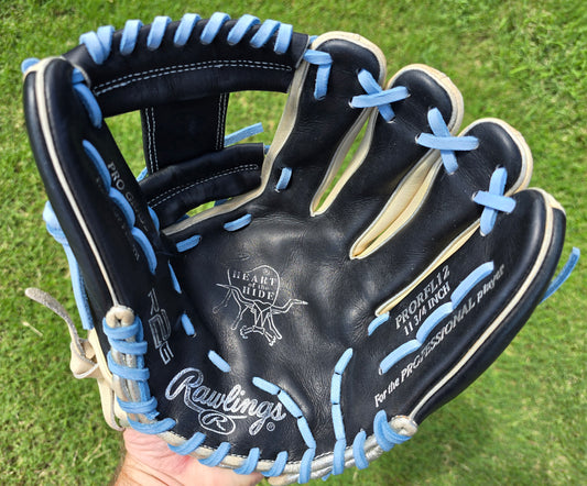 Rawlings Heart of the Hide 11.75" RH Infielders glove.