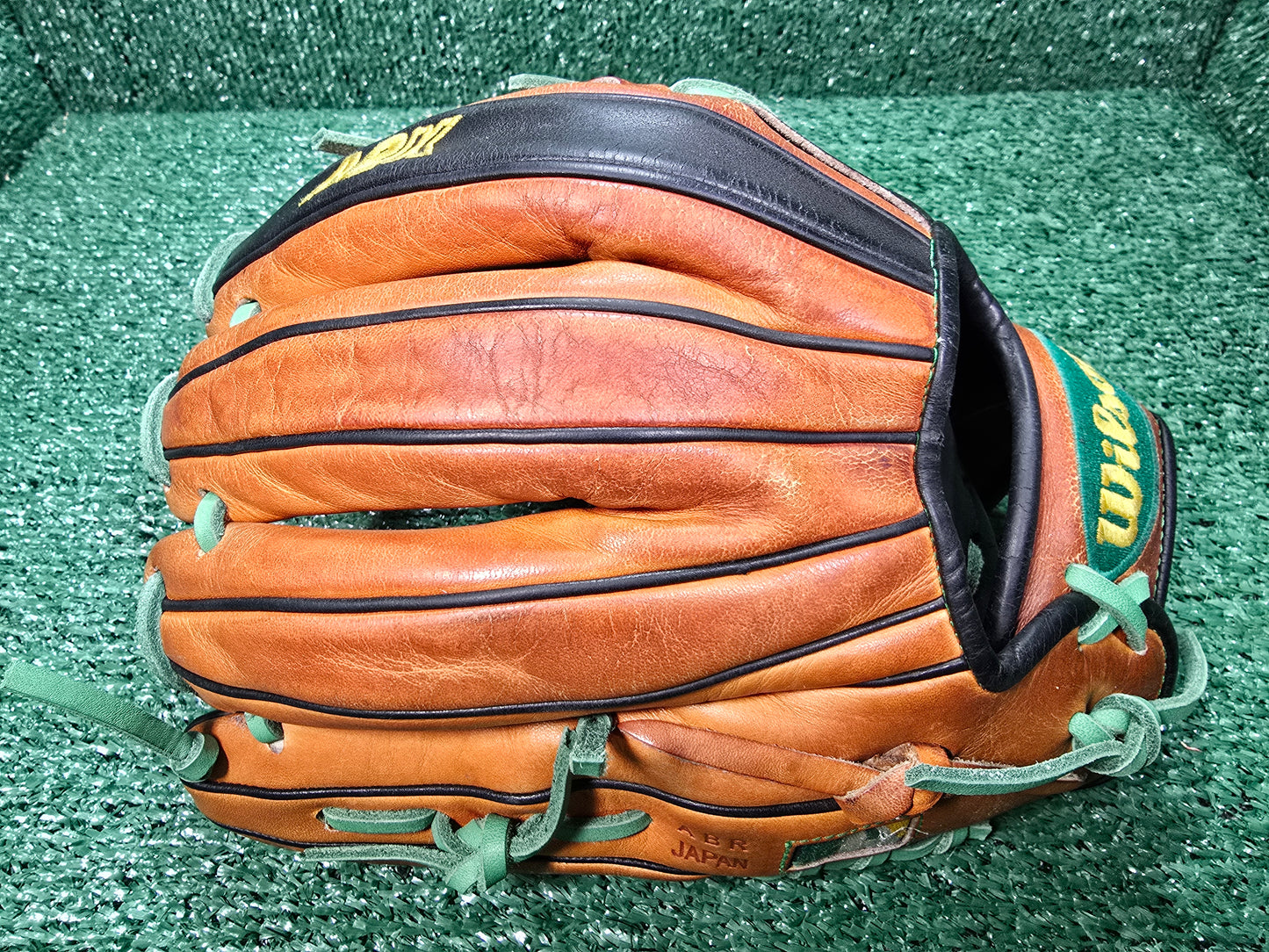 Wilson A2k RH 11.75" Infield Glove (Japan)