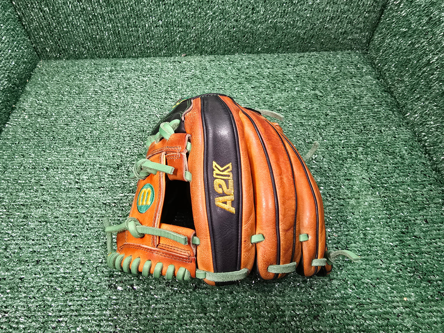 Wilson A2k RH 11.75" Infield Glove (Japan)