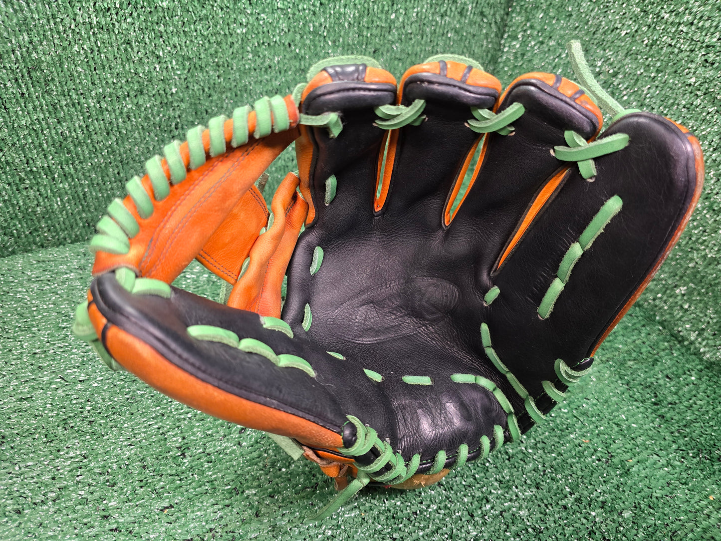 Wilson A2k RH 11.75" Infield Glove (Japan)