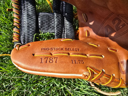 Wilson A2K 1787 11.75” Infield Glove – Pro Stock Select Leather