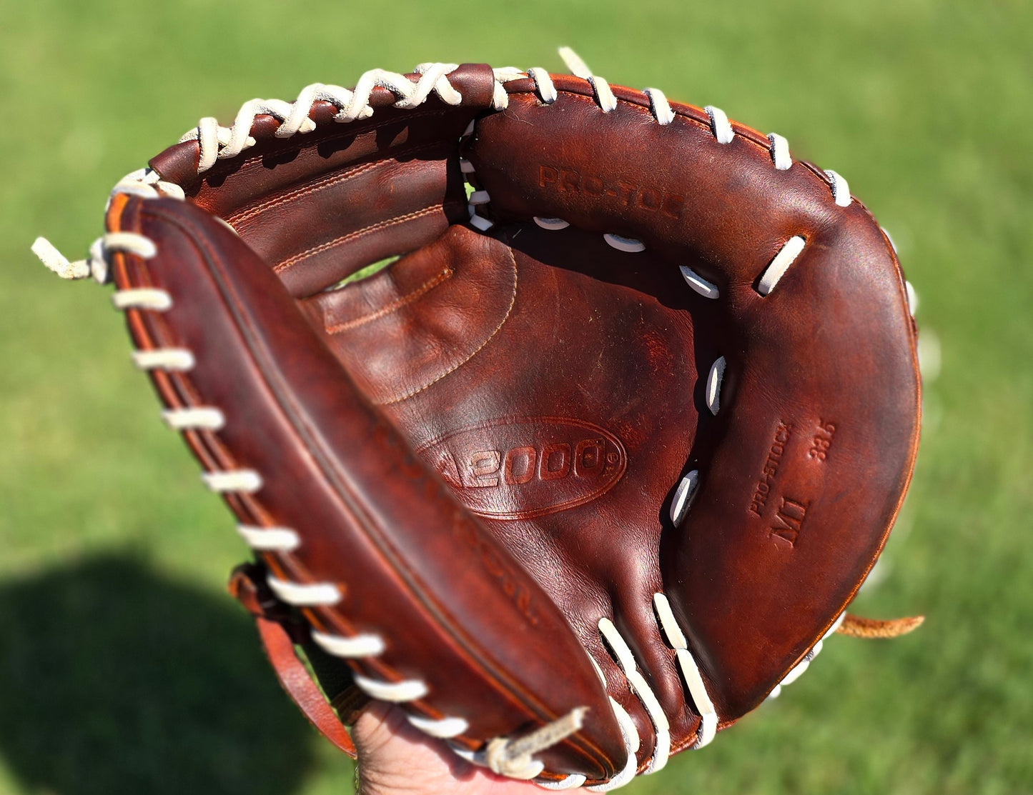 Wilson A2000 M1 33.5' Catcher's Mitt - ABY Japan, Fully Restored, Fresh Laces