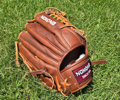 Nokona Walnut W-1275 RHT 12.75" Glove
