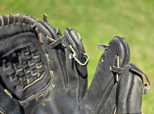 Baseball Glove Single Lace Repair