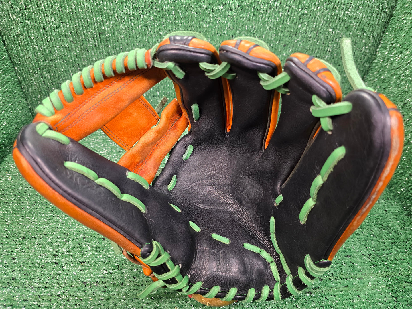 Wilson A2k RH 11.75" Infield Glove (Japan)
