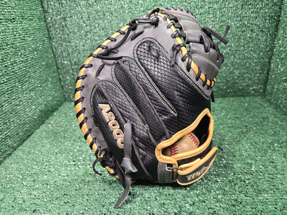 A2000 Pro Stock PF33 Catcher's Mitt - Excellent Condition