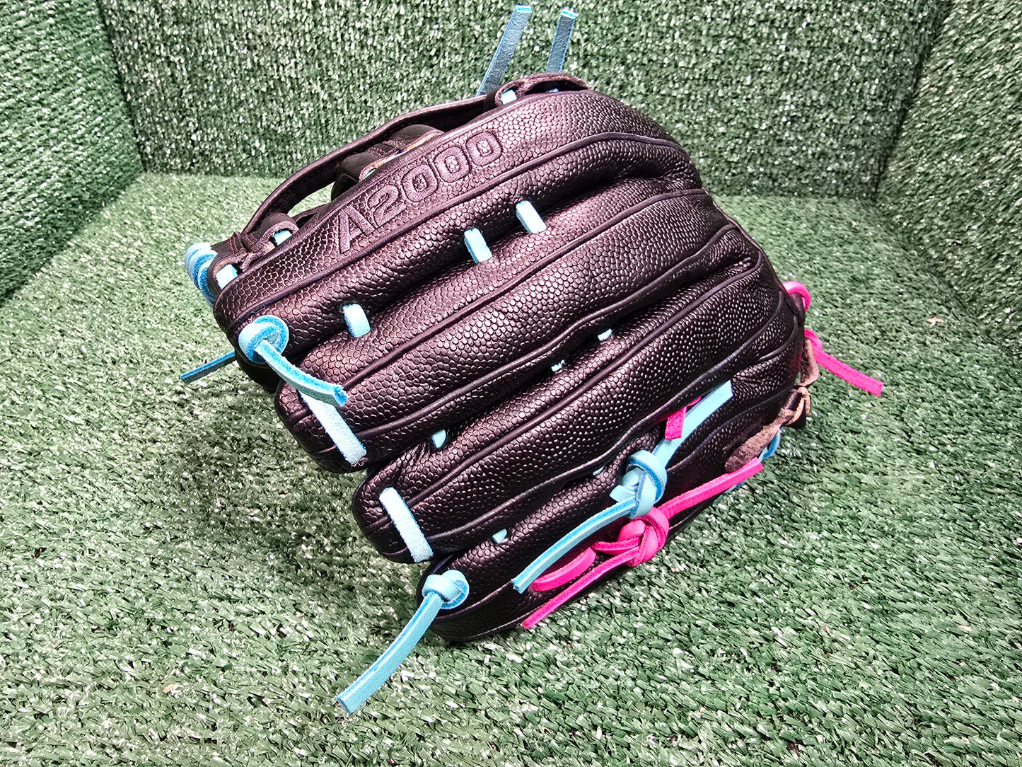 Wilson A2000 1799 – 12.75" Outfield Glove (Custom Turquoise & Pink Relace)